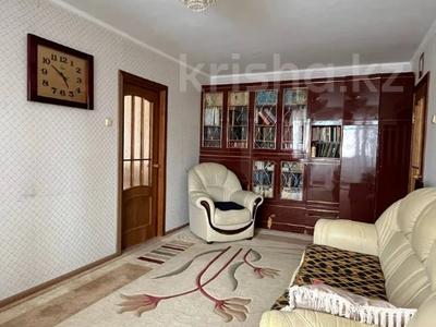 4-бөлмелі пәтер · 61.8 м² · 4/5 қабат, Есет батыра, бағасы: 14 млн ₸ в Актобе