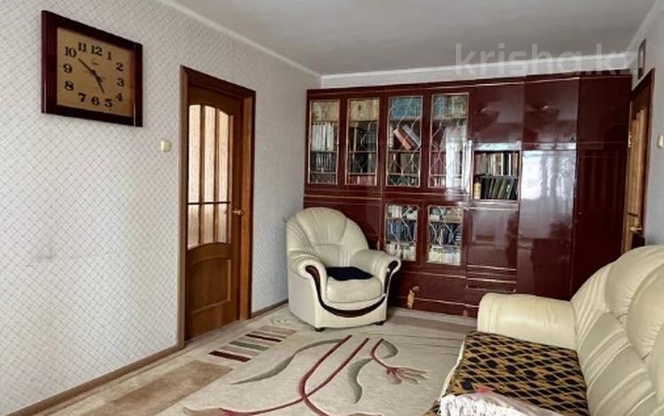 4-бөлмелі пәтер · 61.8 м² · 4/5 қабат, Есет батыра, бағасы: 14 млн ₸ в Актобе — фото 2