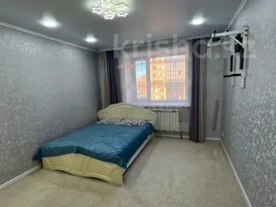 3-комнатная квартира · 65 м² · 6/9 этаж, Жамбыла Жабаева за 37.1 млн 〒 в Петропавловске