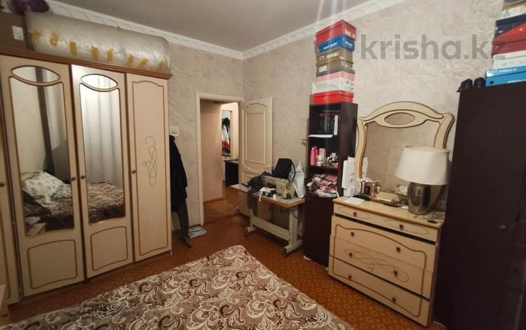 2-комнатная квартира · 54 м² · 2/9 этаж, мкр Жетысу-2 за 40.5 млн ₸ в Алматы, Ауэзовский р-н — фото 10