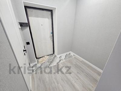 1-комнатная квартира, 35 м², 2/9 этаж, Райымбек батыр за 13.9 млн 〒 в Астане, Алматы р-н