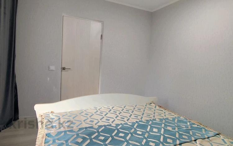 3-комнатная квартира · 47 м² · 1/5 этаж, мкр Астана, Строитель за 180 000 ₸ в Уральске — фото 2