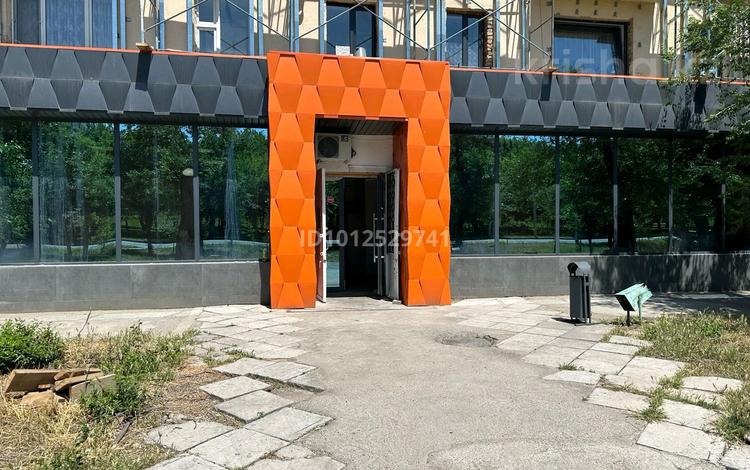 Еркін, кеңселер, дүкендер мен бутиктер, қоймалар · 500 м², бағасы: 250 млн ₸ в Таразе — фото 2