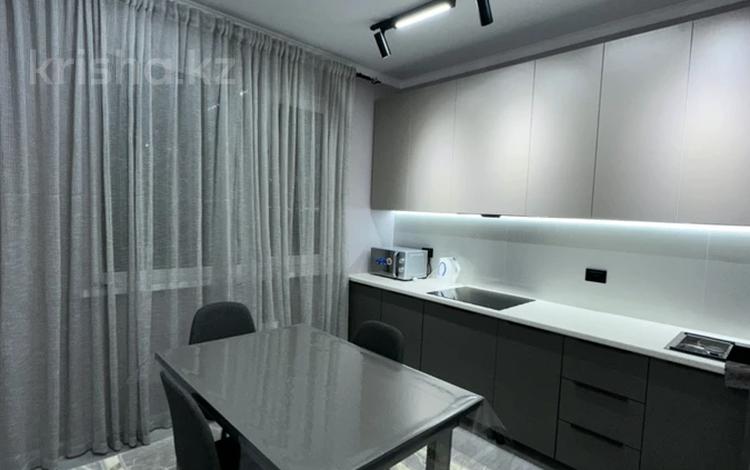 1-бөлмелі пәтер · 65 м² · 8/16 қабат, мкр Шымсити, ​Туркия 1280/2, бағасы: 13 000 〒 в Шымкенте, Абайский р-н — фото 2