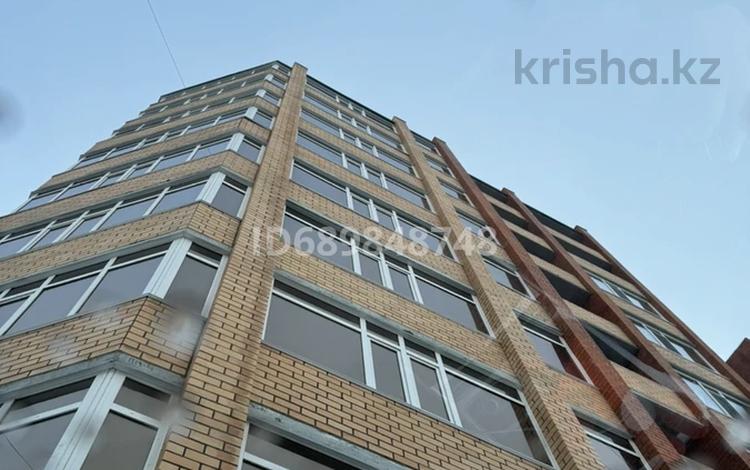 2-комнатная квартира, 60.91 м², 8/9 этаж, Толстого 27 — Толстого и каирбекова