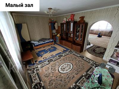 Отдельный дом • 6 комнат • 178 м² • 12 сот., Раимбек Батыра 23 за 35 млн 〒 в Жибек Жолы