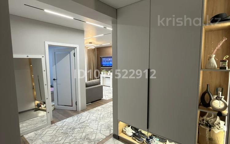 3-комнатная квартира · 70 м² · 1/3 этаж, мкр Акжар, Береке — Жандосова за 55 млн ₸ в Алматы, Наурызбайский р-н — фото 2