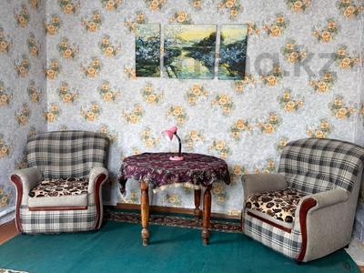 3-комнатная квартира · 62 м² · 1/2 этаж, Ауезова 44 — Район бармашино, 10 школа, центр глаза за 7.4 млн ₸ в Кокшетау