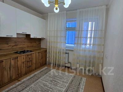 2-бөлмелі пәтер, 60 м², 7/9 қабат, Тулеметова 69/21 — школа Назарбаева, бағасы: 23.5 млн 〒 в Шымкенте, Каратауский р-н