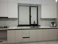 Отдельный дом · 6 комнат · 370 м² · 10.2 сот., мкр Оркен, 4 8 — Өркен 2 за 45 млн ₸ в Атырау — фото 18