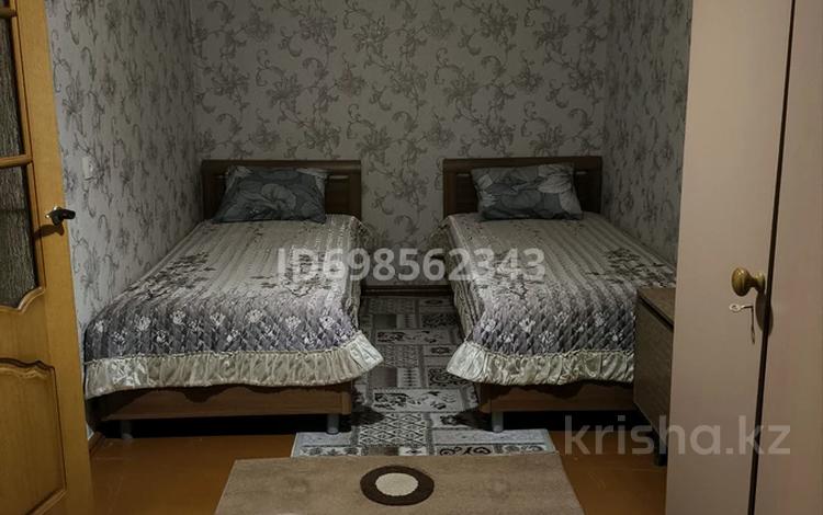 2-комнатная квартира · 46.4 м² · 4/5 этаж, мкр Новый Город, ул. Нуркена Абдирова 41 за 200 000 ₸ в Караганде, Казыбек би р-н — фото 2