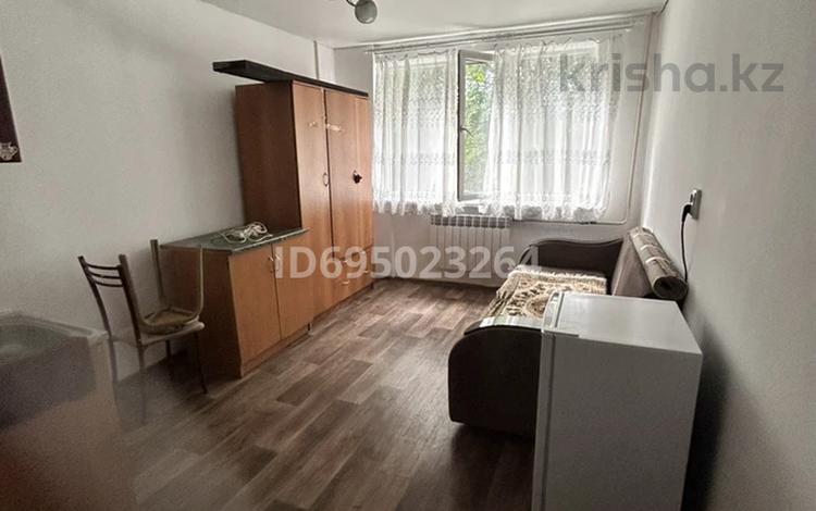 1-комнатная квартира, 10 м², 3/4 этаж помесячно, мкр №3 39Б — Абая Саина