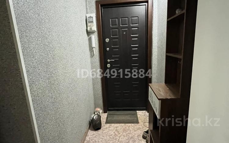 2-бөлмелі пәтер · 50 м² · 2/5 қабат, мкр 8 284/1, бағасы: 150 000 ₸ в Актобе — фото 2