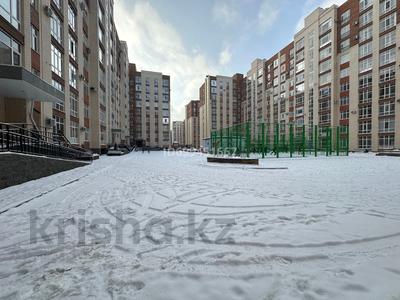 Аренда квартир в Карагандинской обл.: 2-комнатная квартира · 53 м² · 4/10 этаж · помесячно, мкр Юго-Восток, Микрорайон Байкена Ашимова 21 за 220 000 〒 2-комнатная квартира · 53 м² · 4/10 этаж · помесячно, мкр Юго-Восток, Микрорайон Байкена Ашимова 21 за 220 000 〒 в Караганде, Казыбек би р-н