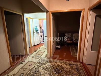 4-комнатная квартира · 85 м² · 5/5 этаж, 10мкр 17 — 10мкр за 16.7 млн ₸ в Таразе