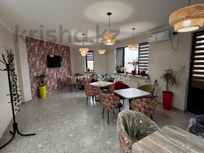 Свободное назначение, магазины и бутики, салоны красоты · 65 м² за 52 млн ₸ в Коянкусе