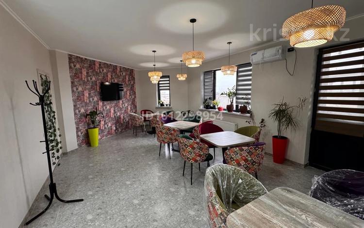 Свободное назначение, магазины и бутики, салоны красоты · 65 м² за 52 млн ₸ в Коянкусе — фото 2