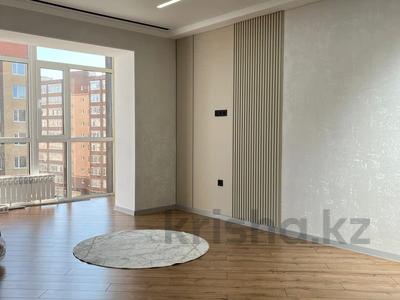 2-бөлмелі пәтер · 51 м² · 6/10 қабат, 10 МИКРОРАЙОН, САМАЛ 82/6, бағасы: 24 млн ₸ в Уральске