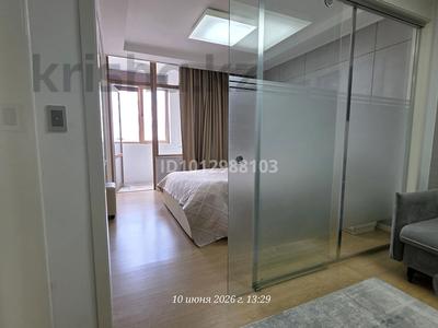 1-бөлмелі пәтер · 42 м² · 28 қабат, Кошкарбаева 10/1, бағасы: 31.5 млн ₸ в Астане, Сарайшык р-н