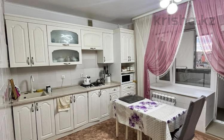3-комнатная квартира · 72.4 м² · 3/9 этаж, мкр. Алтын орда, Ораза Татеулы за 29 млн ₸ в Актобе — фото 4