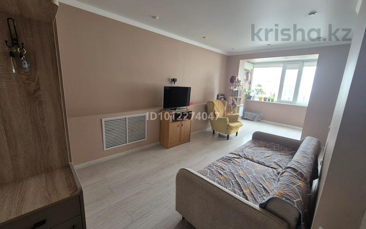 2-комнатная квартира · 58.5 м² · 5/5 этаж, 15-й мкр 5 за 20 млн ₸ в Актау — фото 2