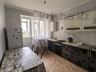 Пәтерлер в Актюбинской обл.: 3-бөлмелі пәтер · 80 м² · 3/5 қабат, мкр 6, Рыскулова — Сатпаева, бағасы: 200 000 〒 3-бөлмелі пәтер · 80 м² · 3/5 қабат, мкр 6, Рыскулова — Сатпаева, бағасы: 200 000 〒 в Актобе