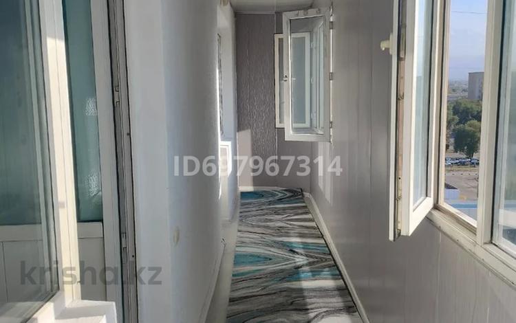 1-бөлмелі пәтер · 42 м² · 9/9 қабат, мкр Аксай-1А 31 — На против карсити, бағасы: 200 000 ₸ в Алматы, Ауэзовский р-н — фото 2