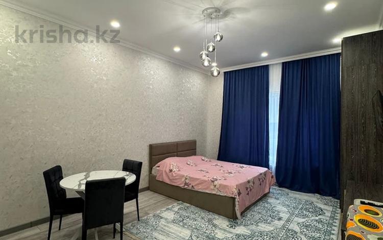 1-бөлмелі пәтер · 35 м² · 4/10 қабат, мкр Шугыла, Мкр. Шугыла, бағасы: 13 000 ₸ в Алматы, Наурызбайский р-н — фото 2