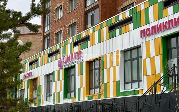 2-комнатная квартира · 64 м² · 4/5 этаж, Нурсити 3 мкр 10/22 за 20 млн 〒 в Актобе — фото 2