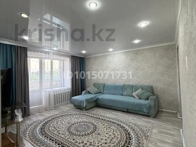 3-комнатная квартира · 65 м² · 2/2 этаж, Квартал Б 17 за 19 млн ₸ в Семее