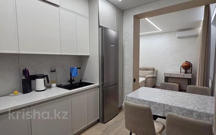 3-комнатная квартира · 86 м² · 7/10 этаж, Ак.Сатпаева 350/2 за 57.5 млн ₸ в Павлодаре — фото 2