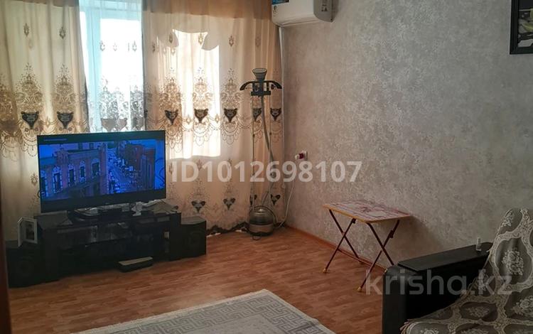 3-бөлмелі пәтер · 59 м² · 1/5 қабат, Момышулы 74, бағасы: 16 млн ₸ в Экибастузе — фото 2