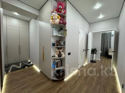 3-бөлмелі пәтер · 79 м² · 2/10 қабат, Гүлдер 3 ш/а., Букетова, бағасы: ~ 53 млн ₸ в Караганде, Казыбек би р-н