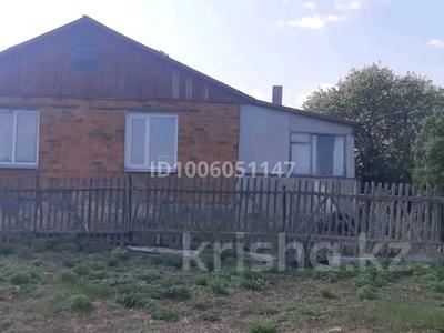 Отдельный дом · 4 комнаты · 100 м² · 20 сот., Орталык 42 — Дом находится в Павловке за 3.5 млн 〒 в Приречное