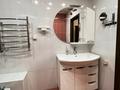 3-бөлмелі пәтер · 120 м² · 3/5 қабат, Мухита 121 — Доспанова, бағасы: 35 000 ₸ в Уральске, мкр Школьник — фото 25
