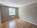 5-комнатная квартира · 200 м² · 1/2 этаж, мкр Шубар, Кабанбай батыра — Желтые дома вдоль Кабанбая, где Макдоналдс. Наш дом напротив Цирка за 120 млн ₸ в Астане, Есильский р-н — фото 15