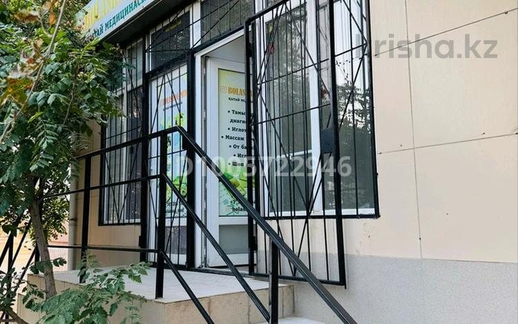 Свободное назначение, офисы, магазины и бутики, общепит, салоны красоты, медцентры и аптеки, образование, развлечения · 70 м² за 25 млн 〒 в Актау, 27-й мкр — фото 2