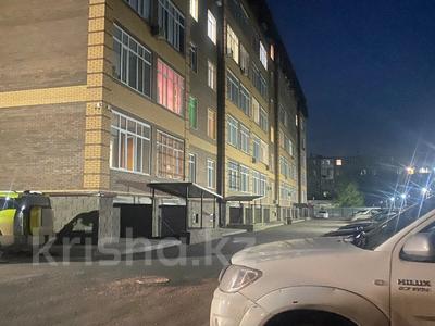 3-комнатная квартира · 95 м² · 1/6 этаж, Муканова 1/9 за ~ 58.1 млн 〒 в Караганде, Казыбек би р-н