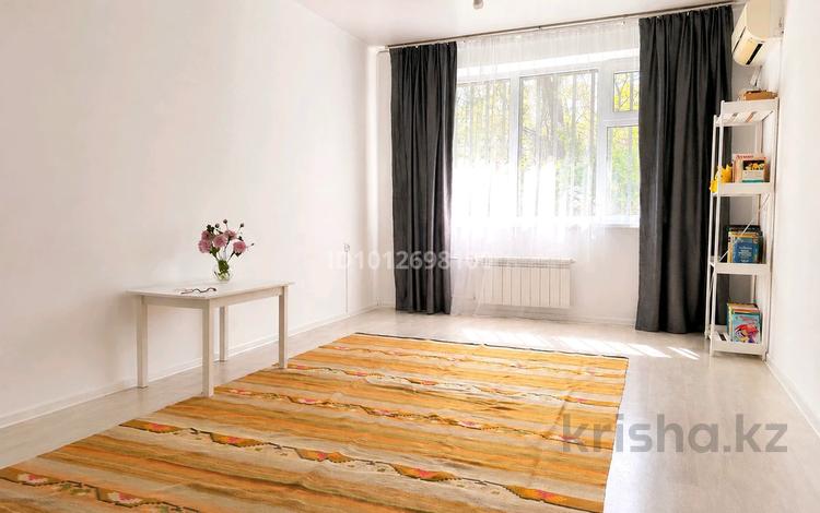 1-бөлмелі пәтер · 35 м² · 1/5 қабат, Абулхаир хана 28, бағасы: 125 000 ₸ в Актобе — фото 2