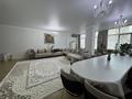 5-бөлмелі пәтер · 200 м² · 2/9 қабат, Молдагулова 5/4, бағасы: 93 млн ₸ в Уральске — фото 3