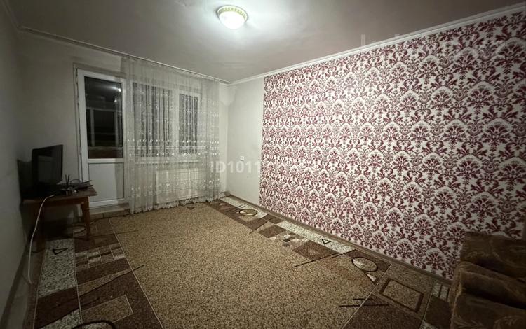1-бөлмелі пәтер · 48 м² · 5/5 қабат, мкр Самал 18 — 7-мкр ост Сейфуллина, бағасы: ~ 8.2 млн ₸ в Таразе — фото 2