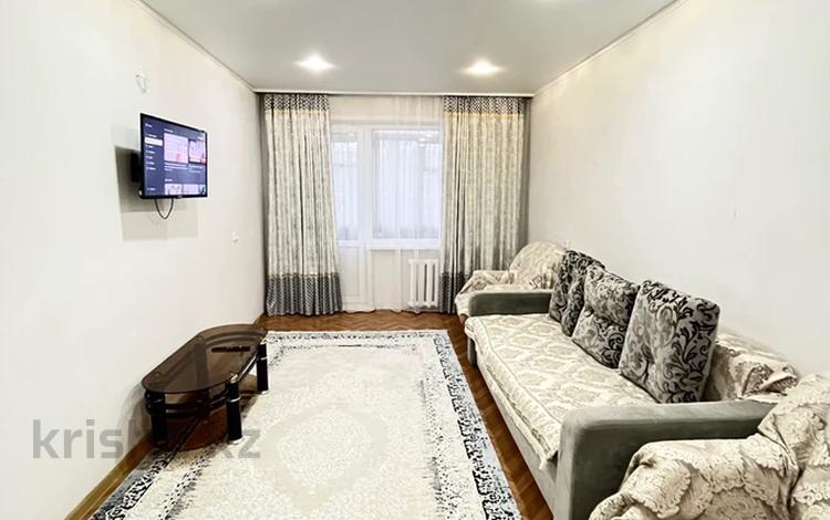 2-бөлмелі пәтер · 60 м² · 4/5 қабат, Виноградова 13 — Серикбаева, бағасы: 13 000 ₸ в Усть-Каменогорске — фото 28