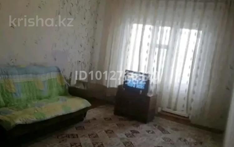 2-бөлмелі пәтер · 54 м² · 5/5 қабат, мкр Аса 24, бағасы: 11.2 млн ₸ в Таразе — фото 2