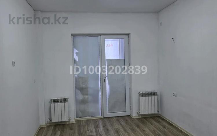 3-бөлмелі пәтер · 65 м², Шымсити 1/10 стр, бағасы: 150 000 ₸ в Шымкенте, Абайский р-н — фото 2