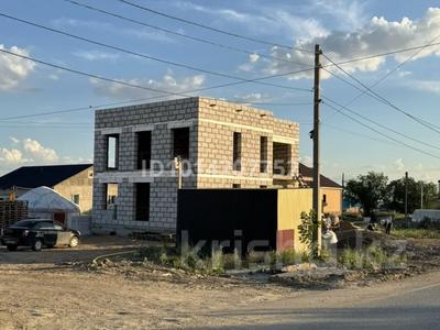 Жеке үй · 7 бөлме · 250 м² · 500 жүзд., Күнгей ш/а. 84 — Ондасынова 84/1, бағасы: 43 млн ₸ в Караганде, Казыбек би р-н