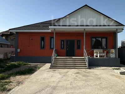 Продажа домов и дачи в Алматинской обл.: Отдельный дом · 4 комнаты · 160 м² · 6 сот., Сарыарка 6 за 45 млн 〒 Отдельный дом · 4 комнаты · 160 м² · 6 сот., Сарыарка 6 за 45 млн 〒 в Казцик