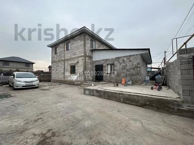 Отдельный дом · 6 комнат · 300 м² · 4 сот., Тасбөгет 29 — Рядом 19 километр паварот заправка Gasenergy за 65 млн ₸ в Жалпаксае