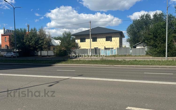 Отдельный дом · 6 комнат · 240 м² · 10 сот., Айнаколь 143 за 98.5 млн ₸ в Астане — фото 2
