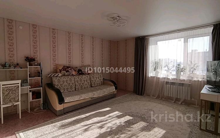 2-бөлмелі пәтер · 69.7 м² · 2/4 қабат, Береке шағын ауданы 6 — Береке, бағасы: 31 млн ₸ в Костанае, Микрорайон Береке — фото 2
