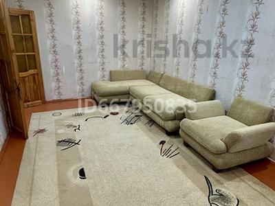 2-бөлмелі пәтер · 54 м² · 4/5 қабат, 11-шағынаудан 213A, бағасы: 150 000 ₸ в Шымкенте, Енбекшинский р-н